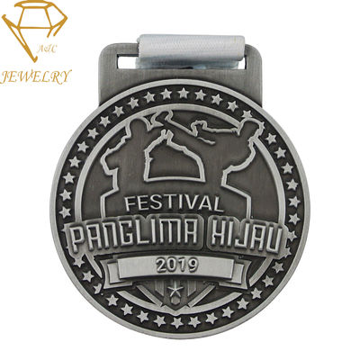 Medaglie d'argento antiche di campionati di atletica del mondo del Taekwondo